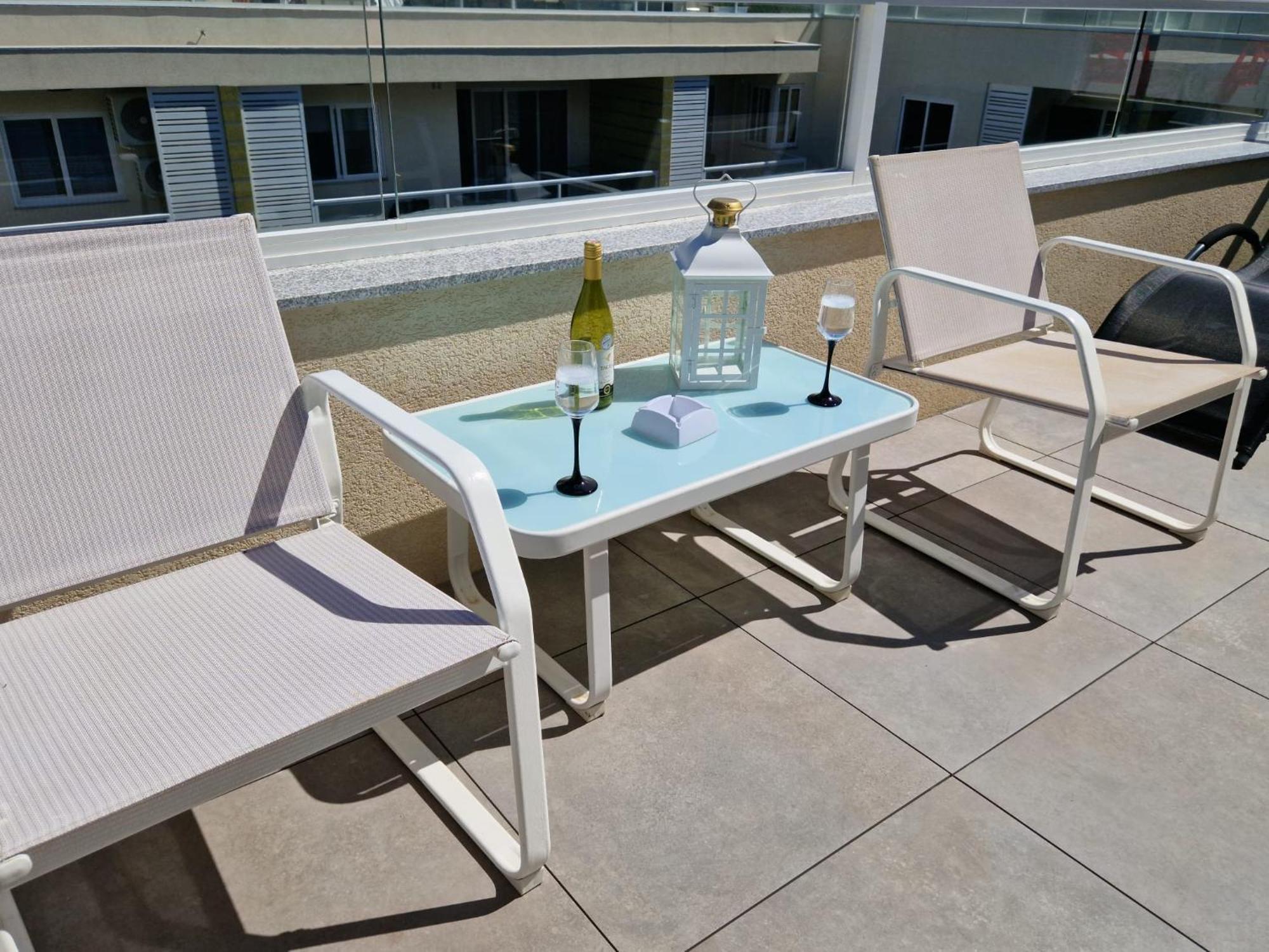 Sea View New Penthouse Terrace & Garage Parking Apartment St. Paul's Bay Exterior photo
