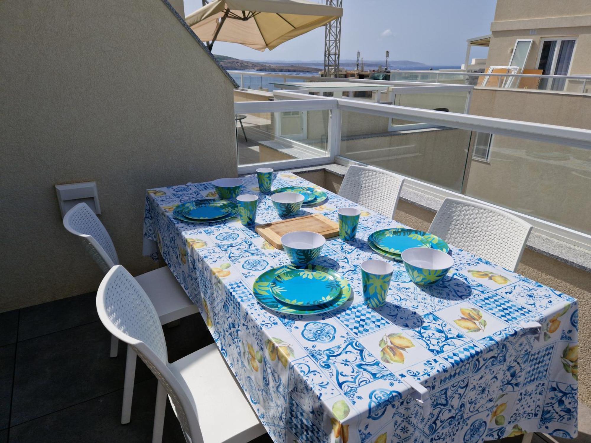 Sea View New Penthouse Terrace & Garage Parking Apartment St. Paul's Bay Exterior photo